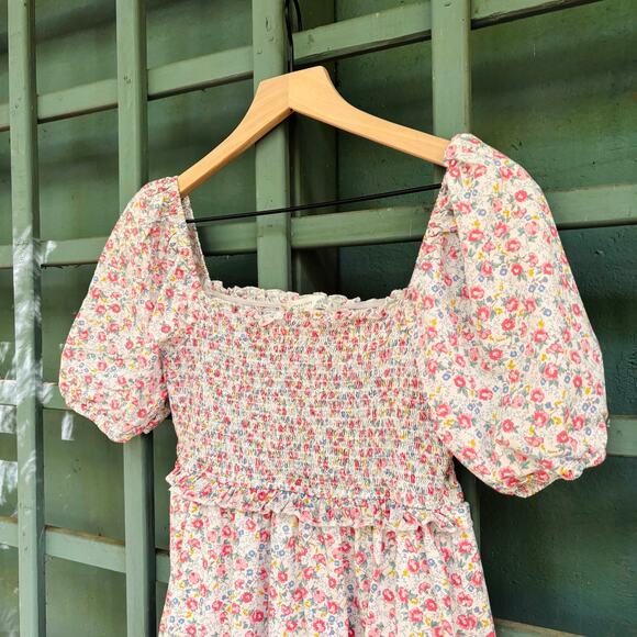 Altar'd State Dresses & Skirts - Altar’d State Jocelyn Floral Puff Sleeve Mini Dress size M